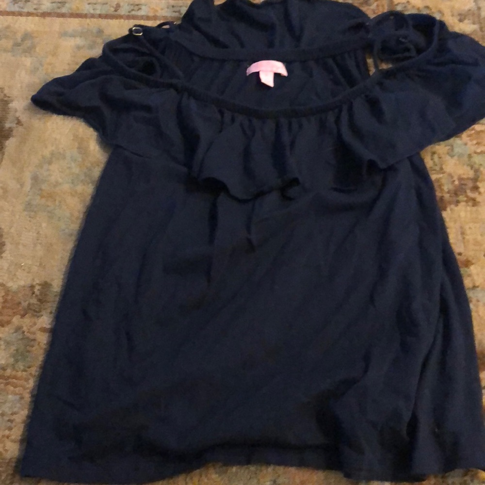 Lily omitted dark navy blue top